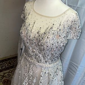 NEW MacDuggal Short Sleeved Silver Beading Cream